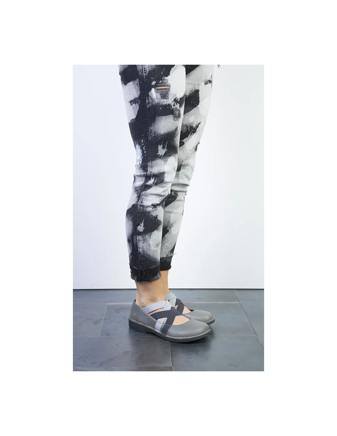 1211 Bergen  Art, zapato Art Company