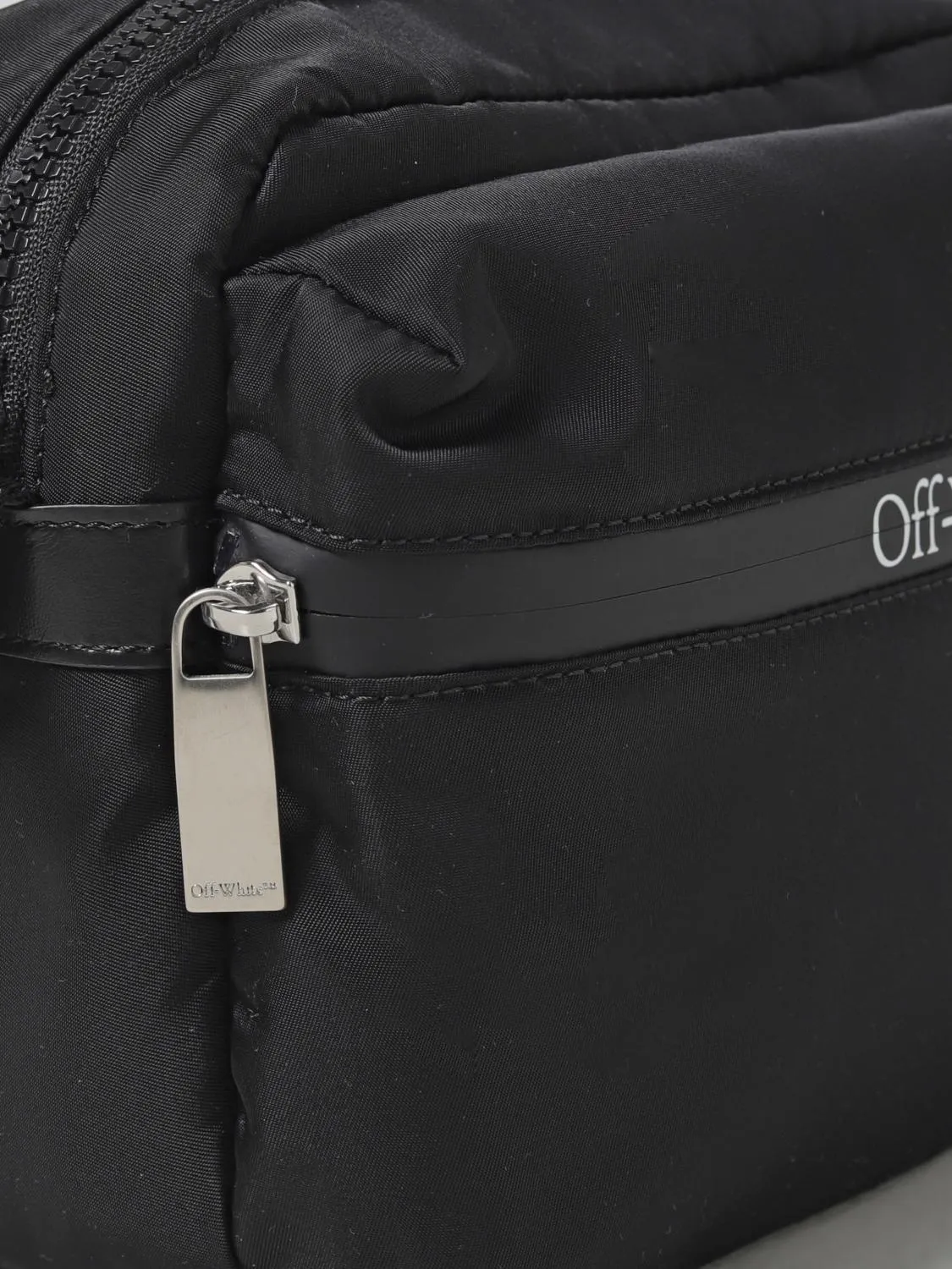 BOLSOS HOMBRE OFFWHITE