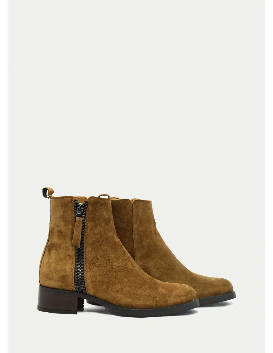 BOTAS Y BOTINES ALPE 2004 CUERO 