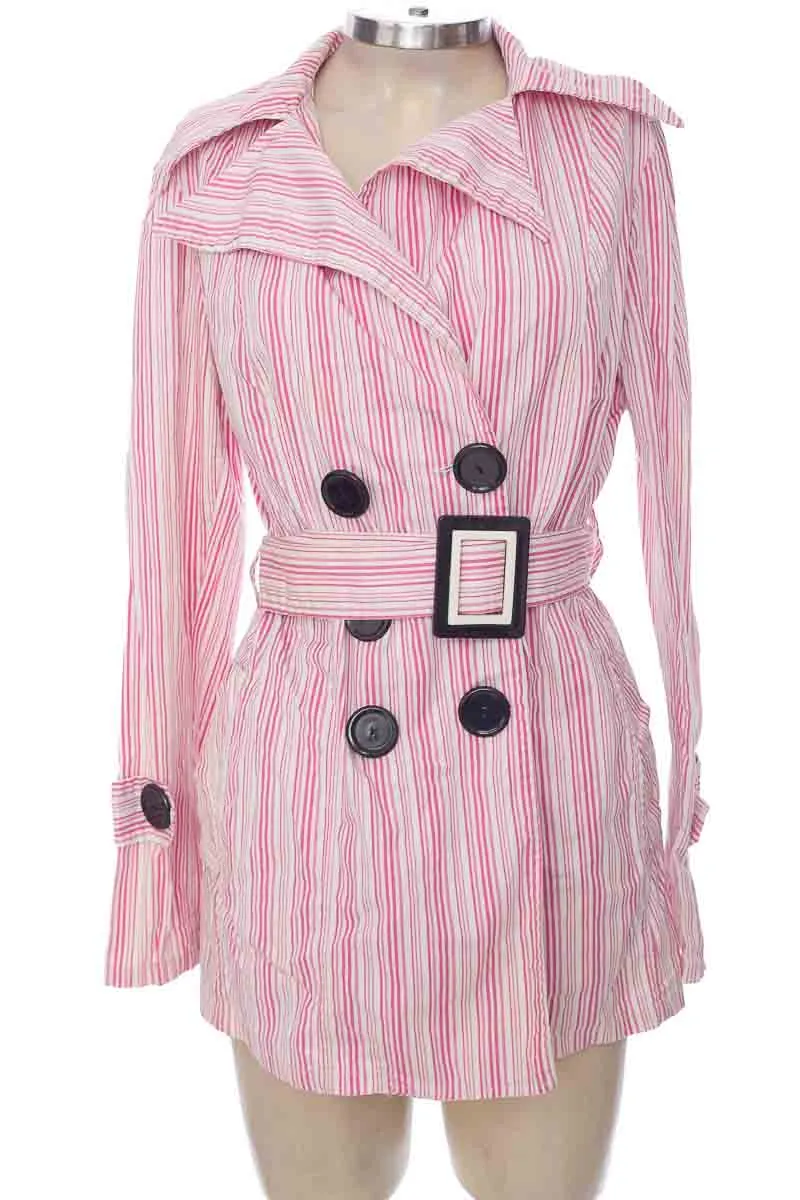 CHAQUETA / ABRIGO COLOR ROSADO  CAROLINA ENDARA