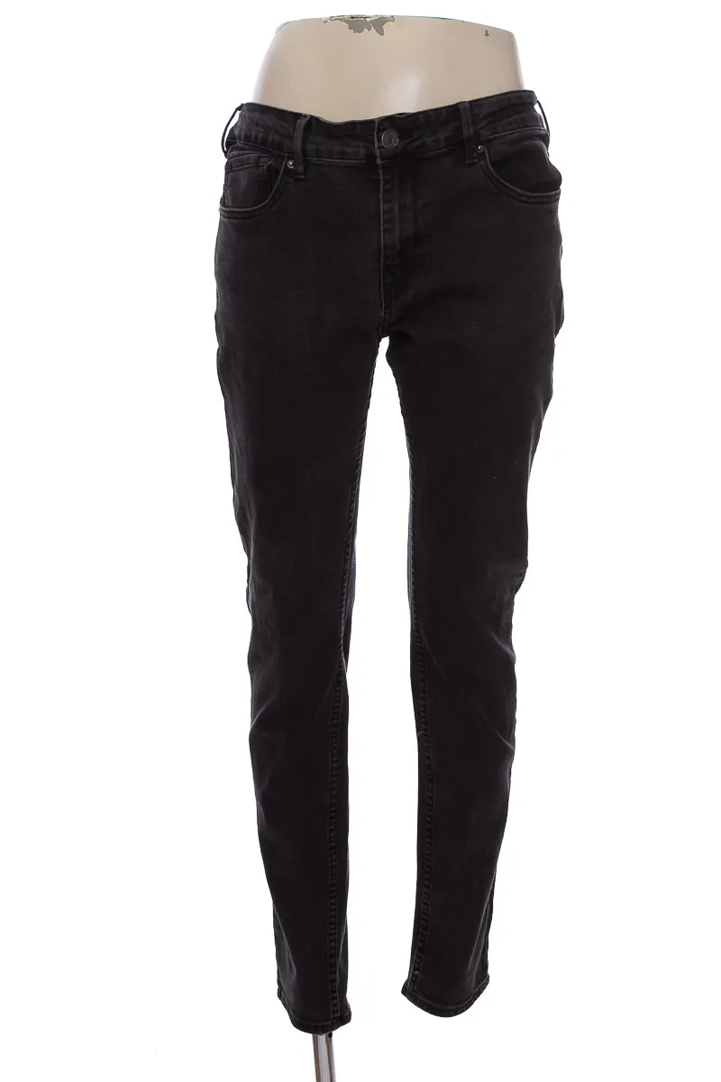 JEAN COLOR NEGRO  PACO RABANNE