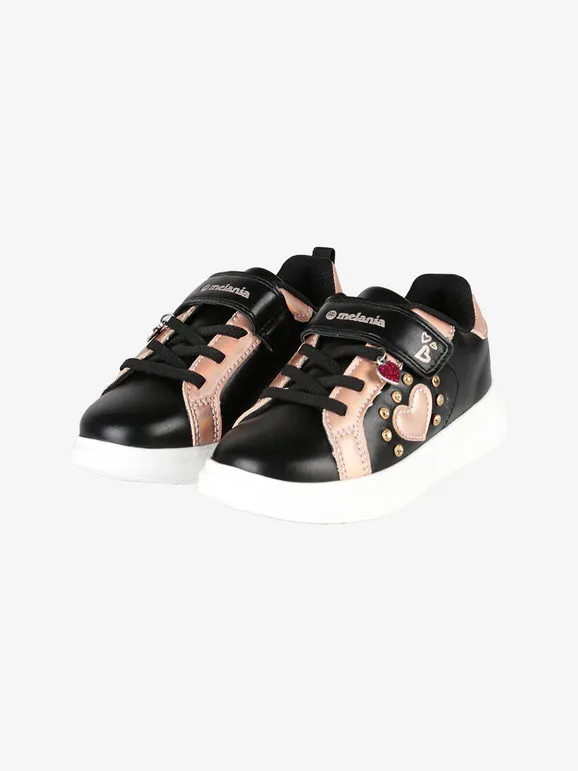 Melania Zapatillas de niña con correa.
