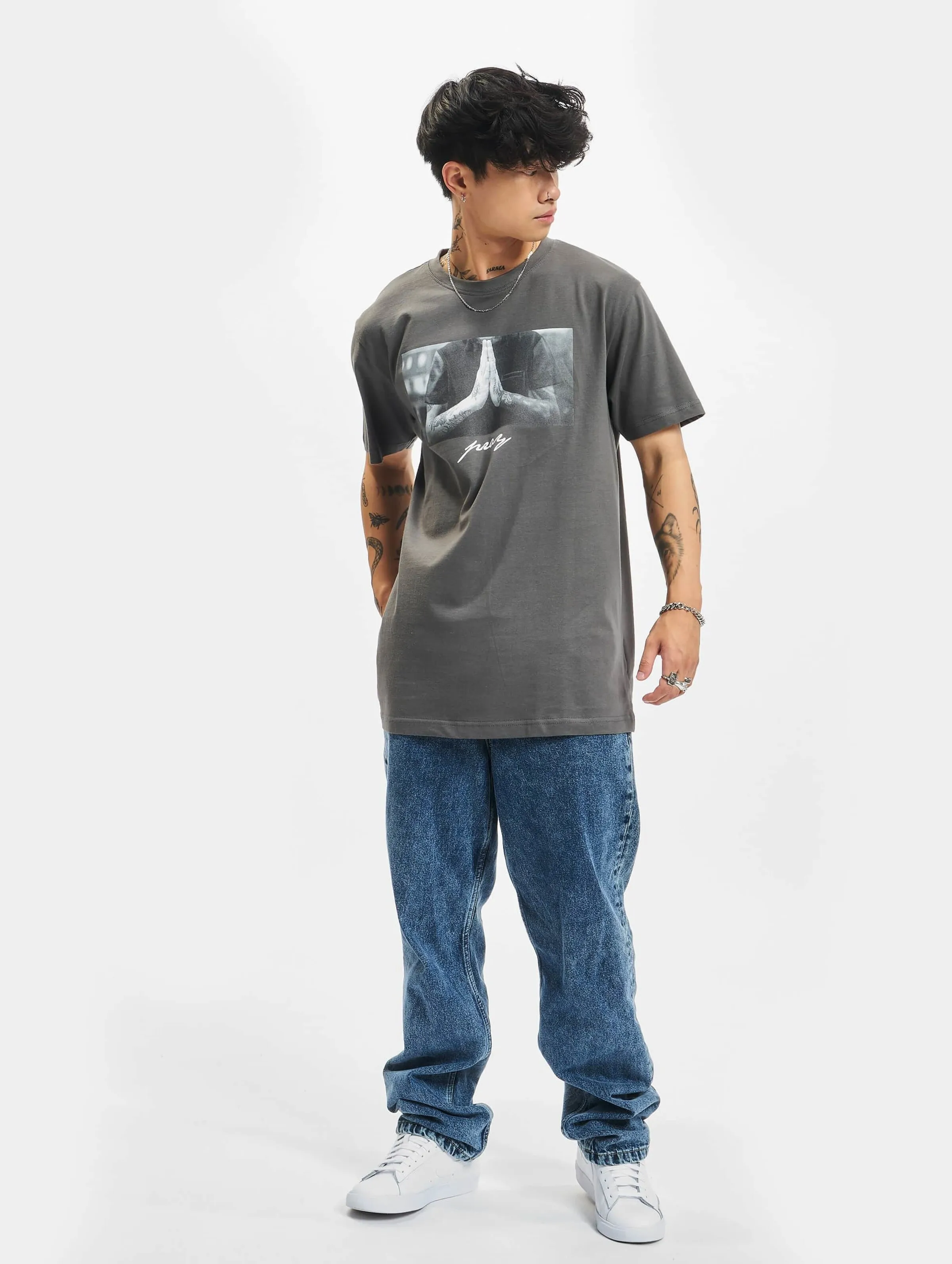 Mister Tee Pray