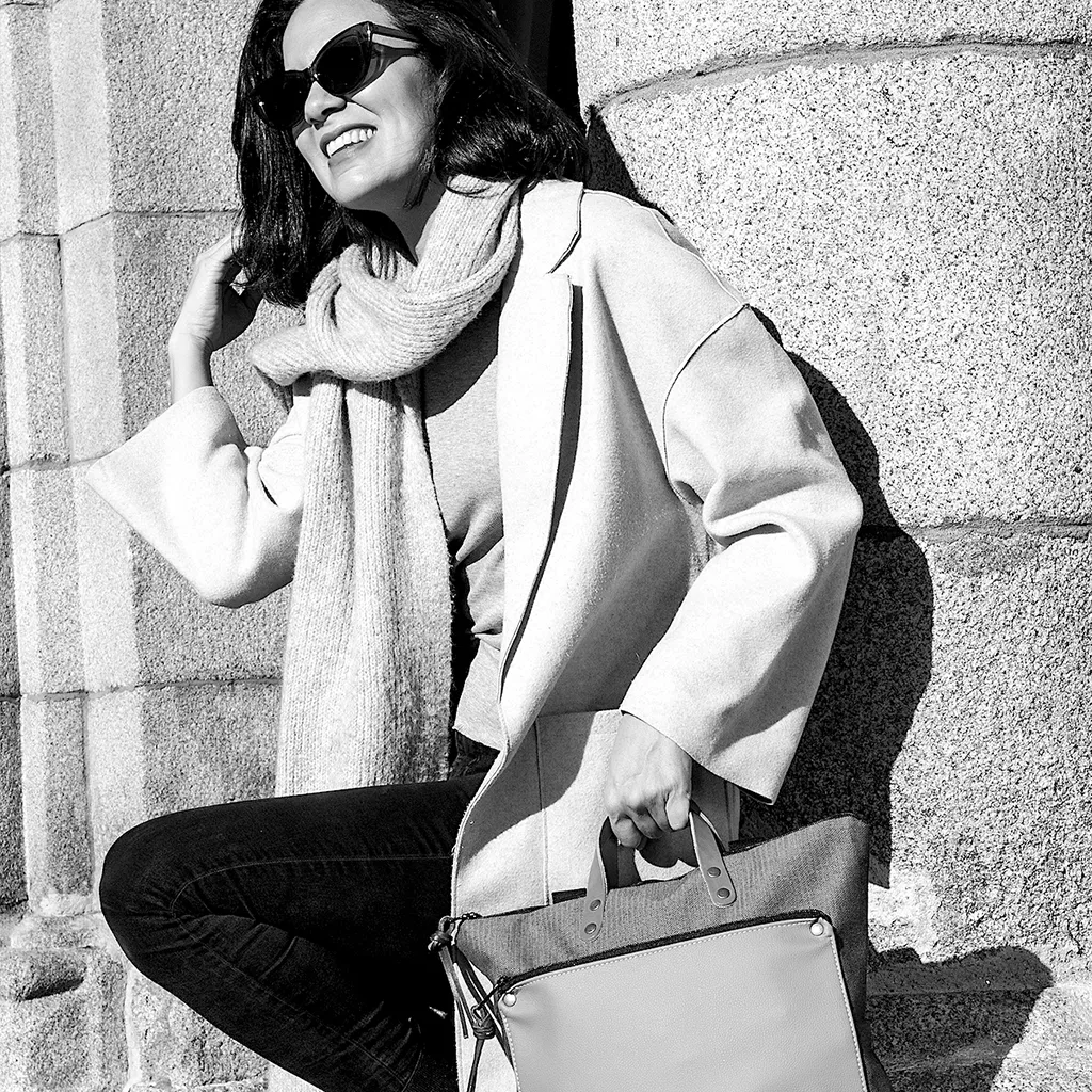 Mochila book holder cuadrada impermeable outlet