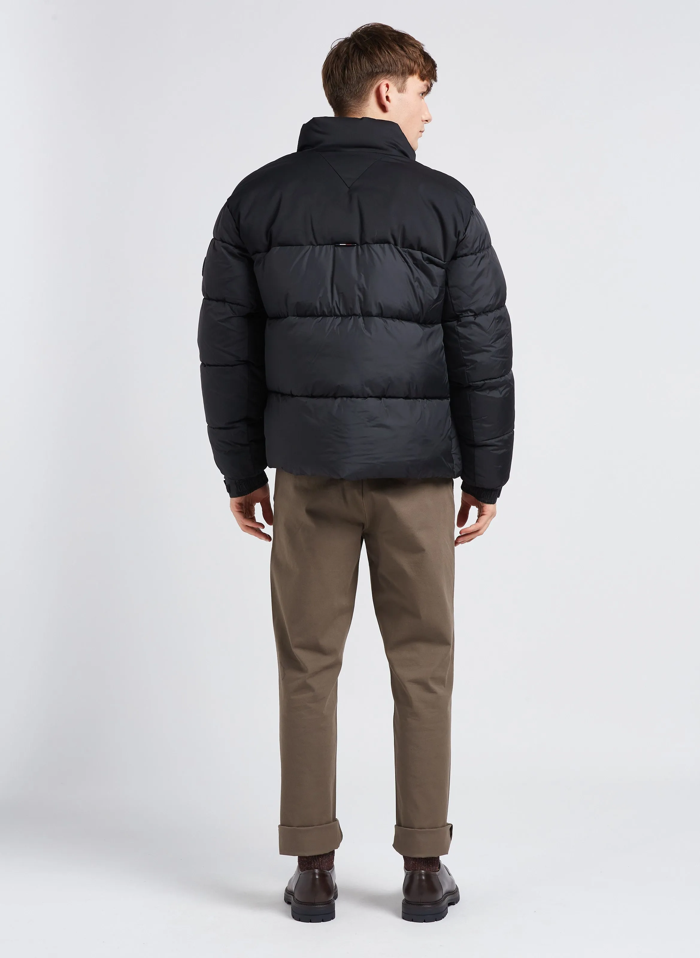Pantalón chino slim fit de algodón elástico en caqui