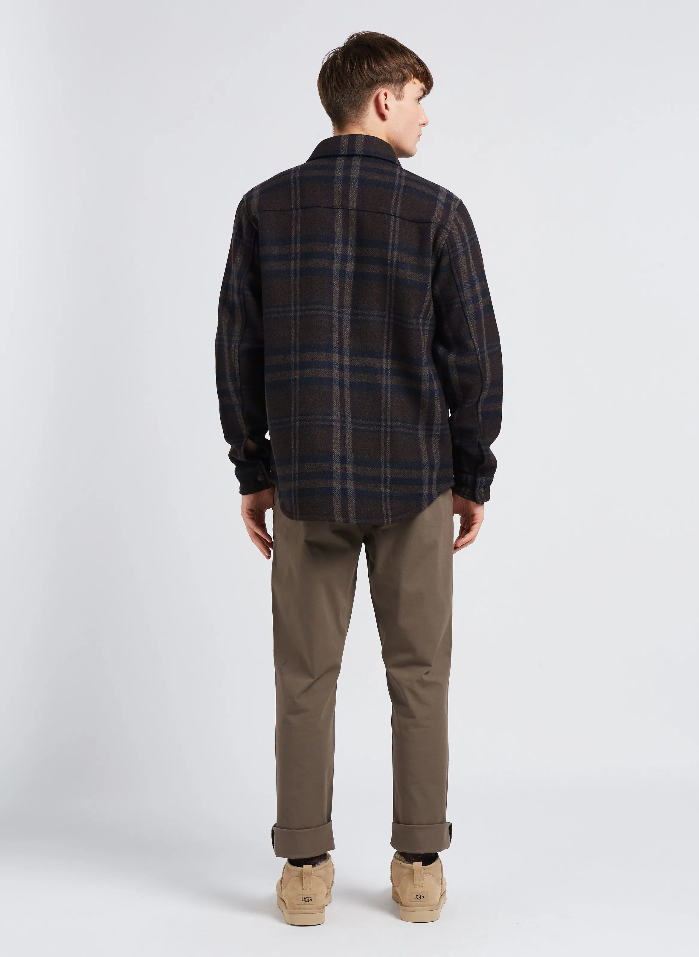 Pantalón chino slim fit de algodón elástico en caqui