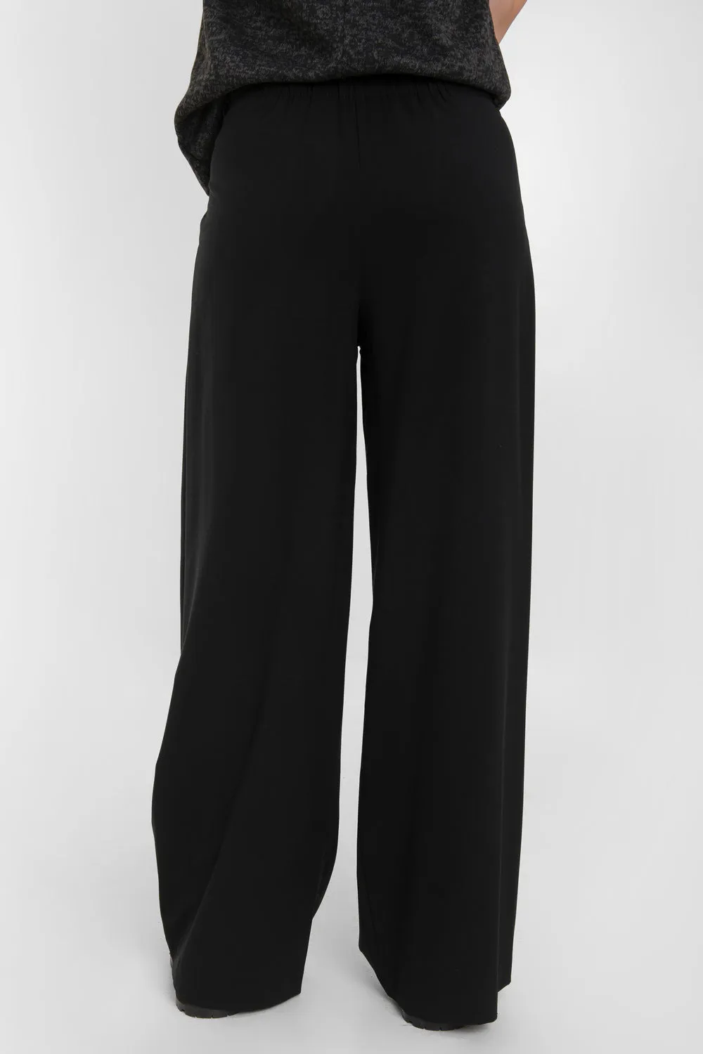 Pantalón de fit wide leg cinturón con hebilla