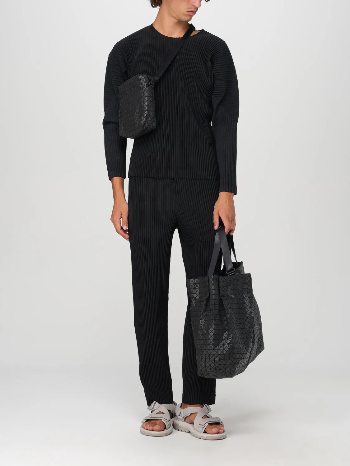 Pantalón hombre Homme Plisse' Issey Miyake