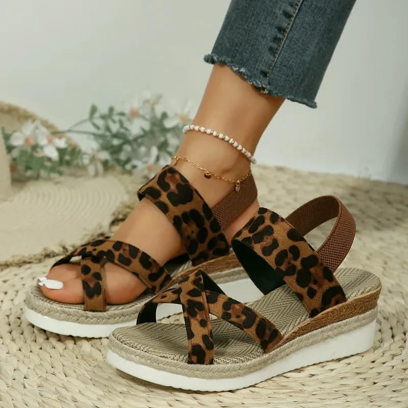ROME Summer Wedges Sandals Venta caliente Diseñador de estampado de leoparos Plataforma para mujeres zapatos para mujer al aire 