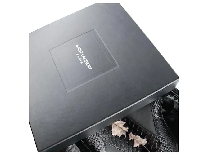 SAINT LAURENT Tacones T.UE 40.5 Pieles exóticas Negro 