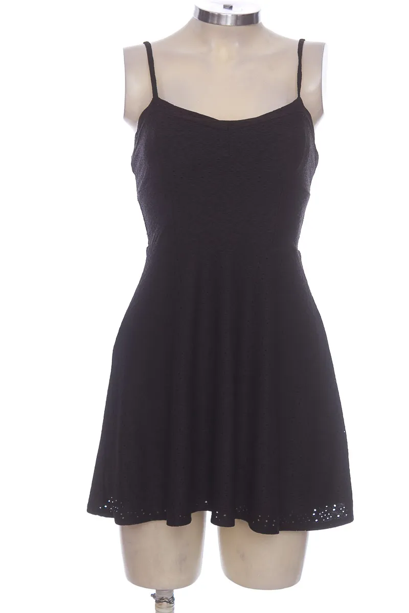 VESTIDO / ENTERIZO COLOR NEGRO  AEROPOSTALE