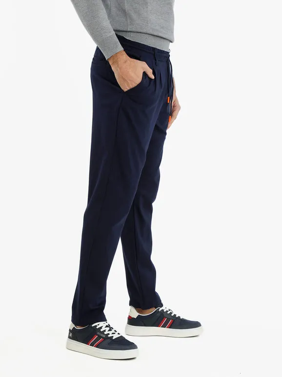 XCAPE PANTALóN DE HOMBRE CON CORDóN.