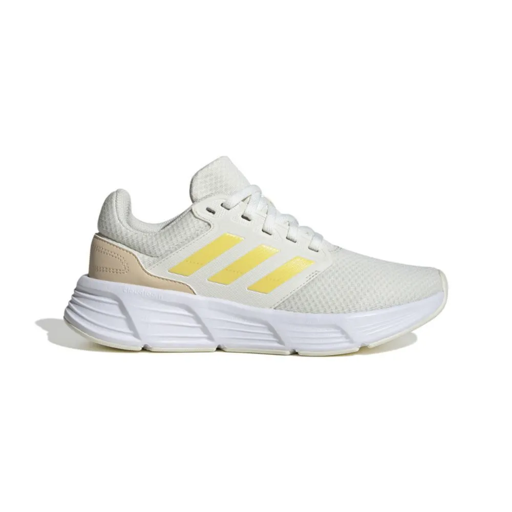 Zapatillas Running Adidas Para Mujer Ie8153 Beige