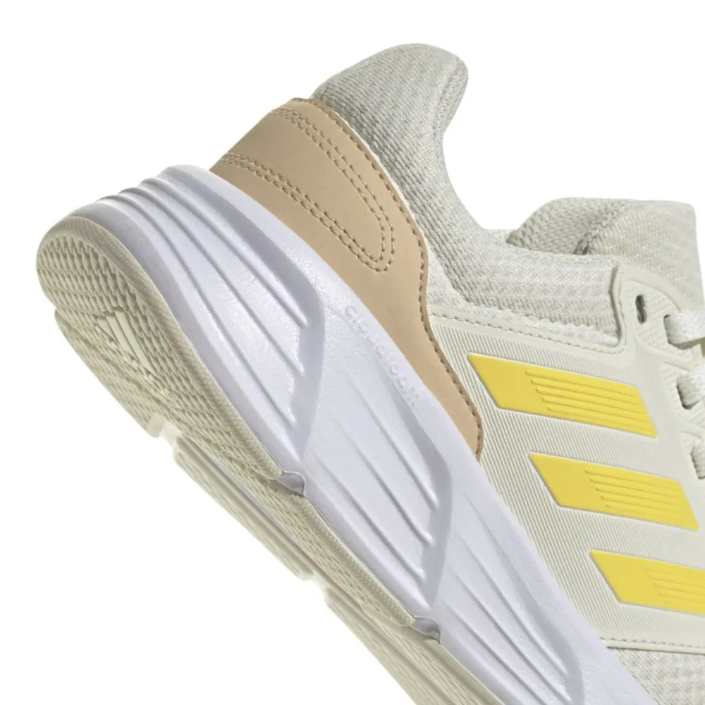 Zapatillas Running Adidas Para Mujer Ie8153 Beige