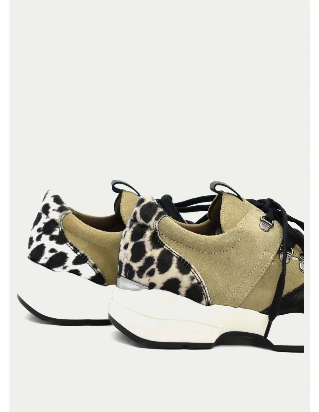 ZAPATILLAS Y SNEAKER PATRICIA MILLER 5200 TAUPE 