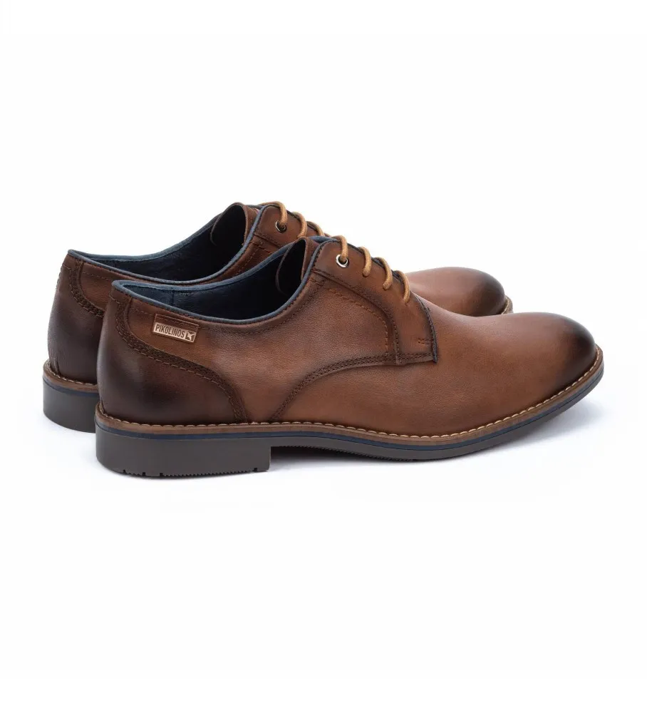 Zapatos de piel marrón
